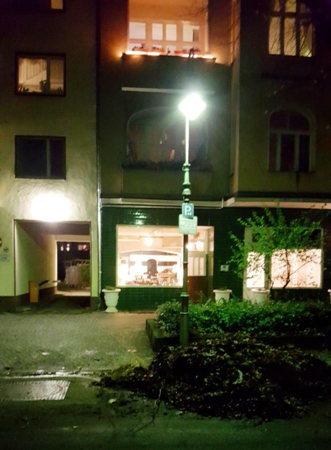 Studio City West Berlijn Buitenkant foto